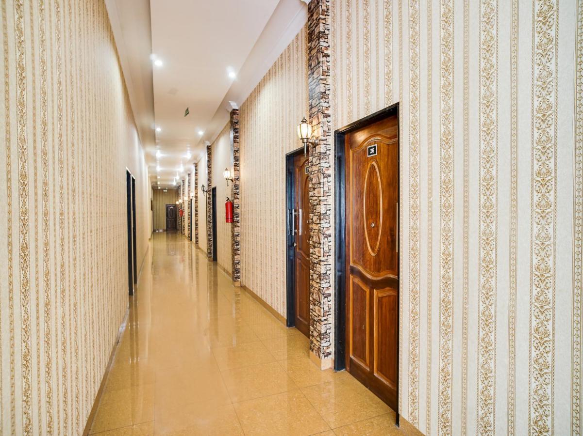 Capital O 540 Esther Hotel Balige Luaran gambar